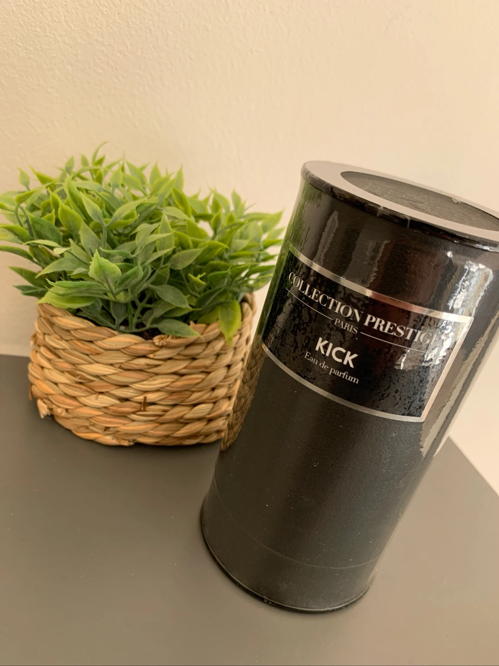 Kick neuf 50 ml top qualité 